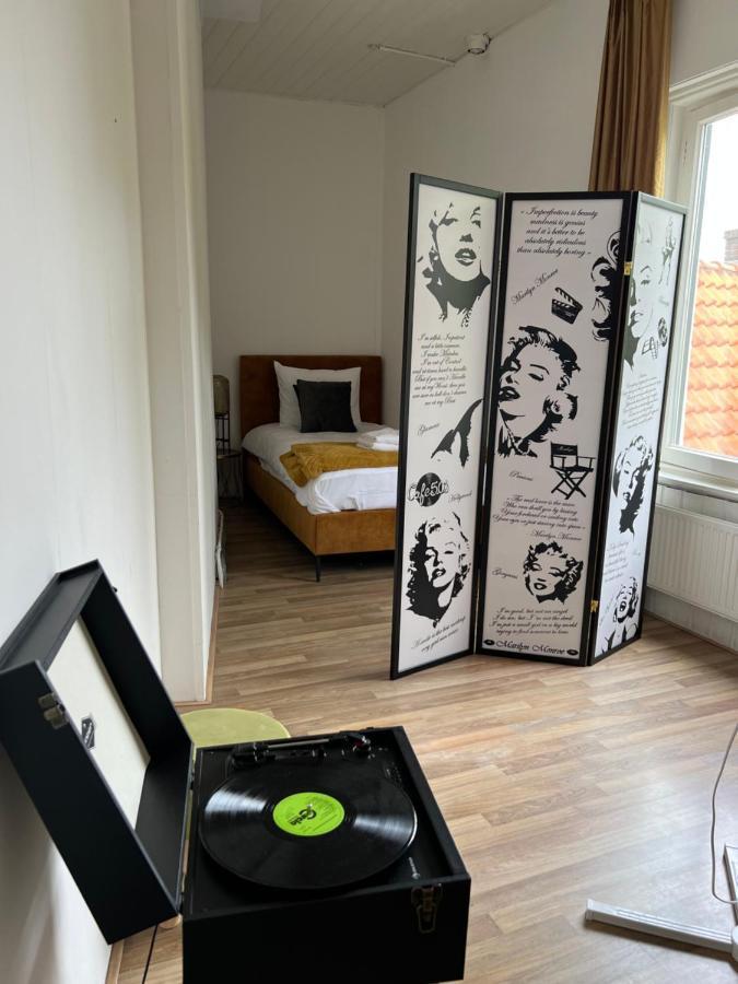 Monroe'S Stay Deventer Esterno foto